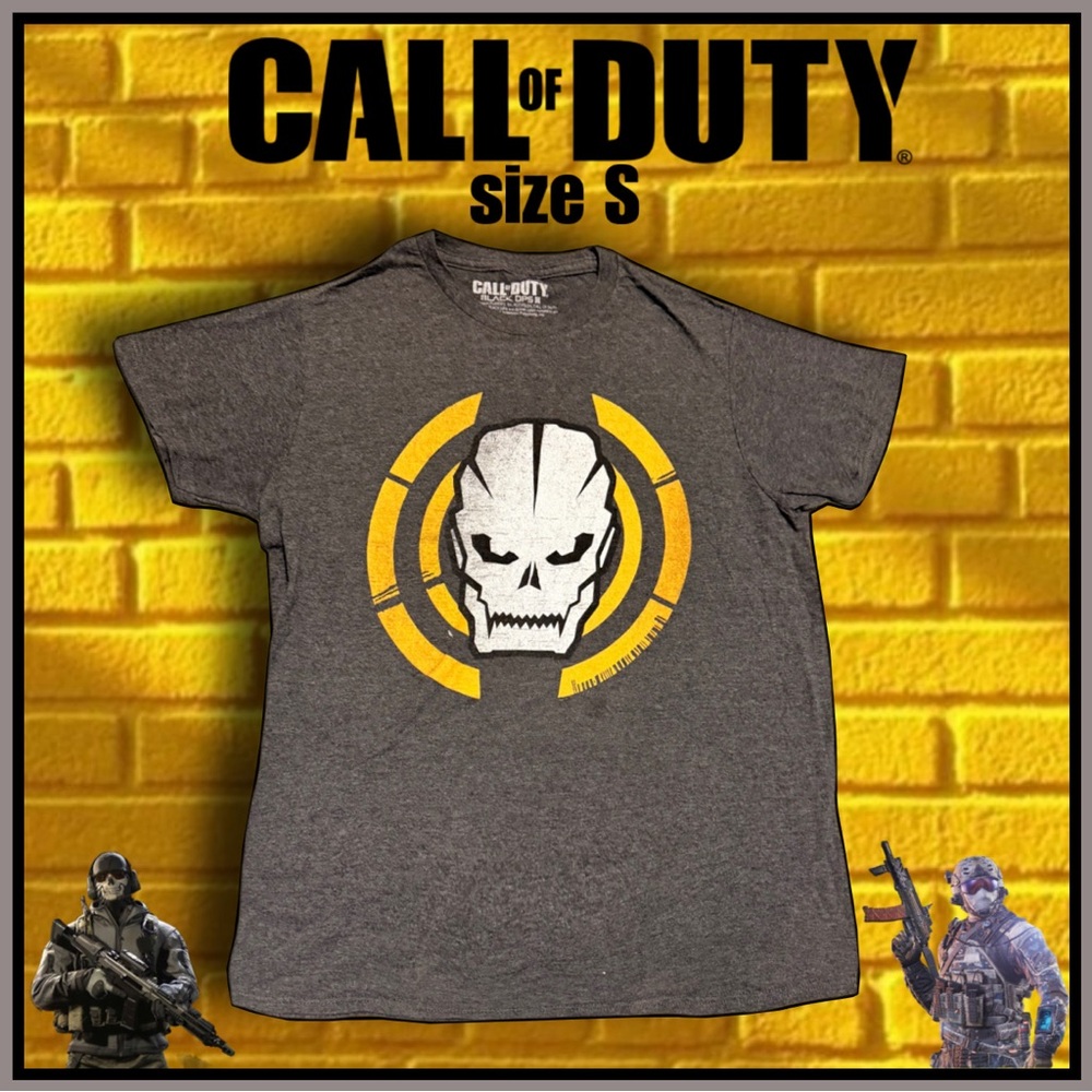 CALL OF DUTY grey short sleeve graphic logo TSHIRT size S